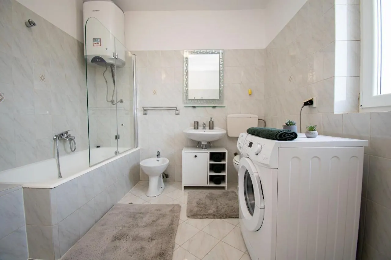 House Suzana Villa Banjole 0*,