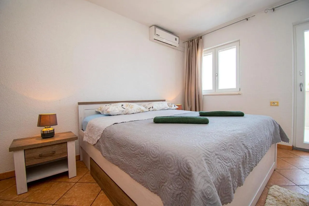 House Suzana Villa Banjole Holiday home