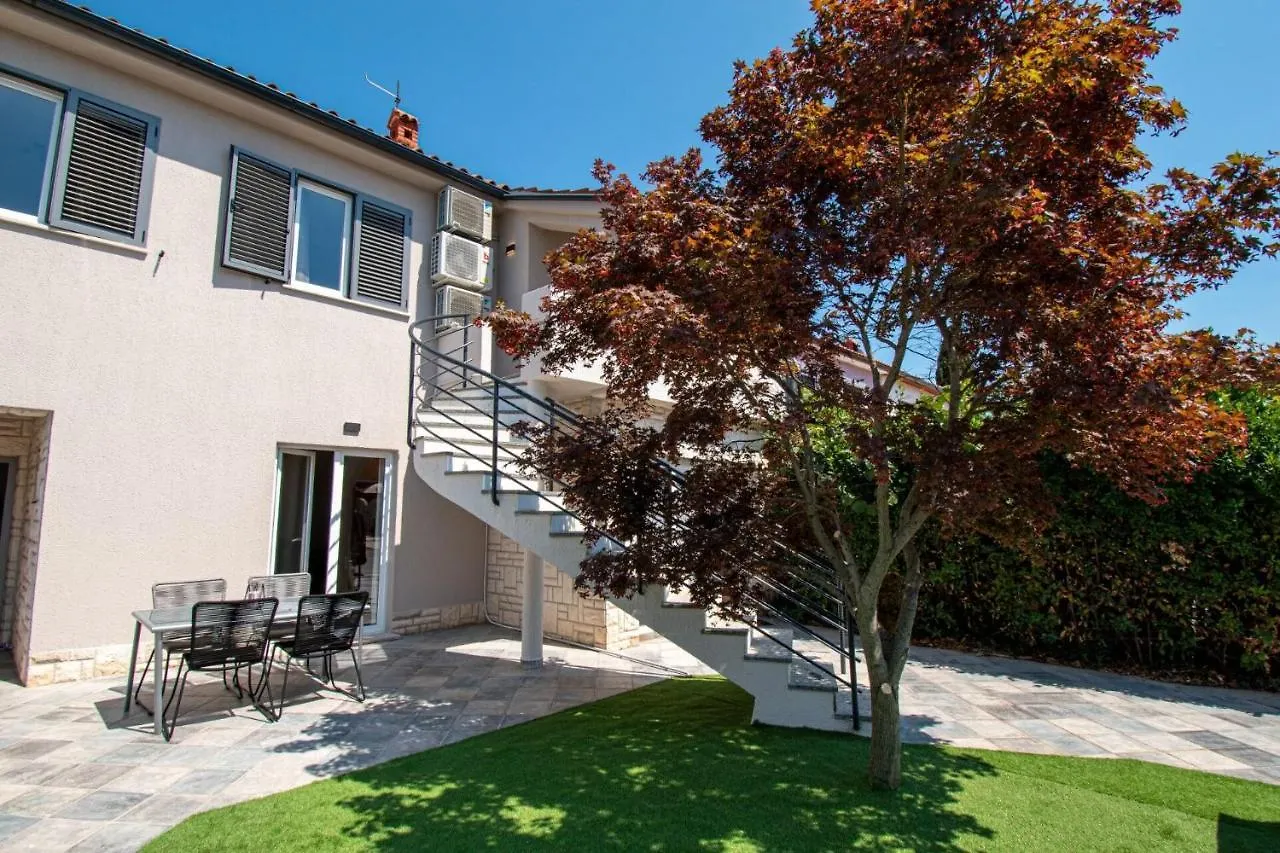 Holiday home House Suzana Villa Banjole Croatia